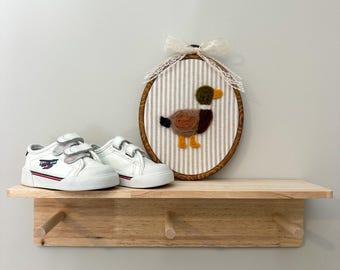 Needle Felted Mallard Duck Embroidery Hoop: Animal Nursery Decor