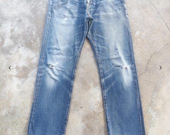 Pantalones vaqueros vintage Edwin Brand con orillo, desgastados y desteñidos. Talla japonesa vintage, cintura 33.