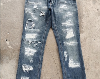 Jean italien Dolce & Gabbana vintage vieilli effet délavé Jean Italie vintage taille 36