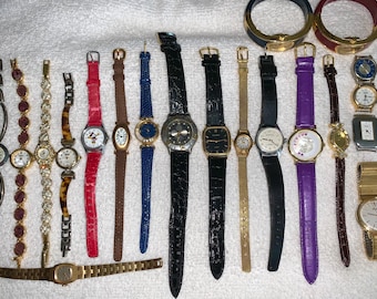 Lot of 21 vintage quartz wrist watches for parts or repair