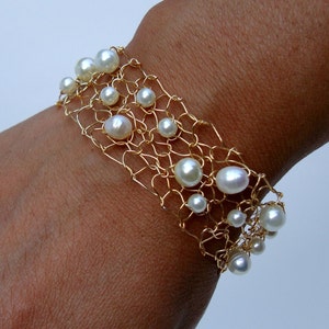 Modern Pearl Bracelet, Delicate Bracelet, Bracelets for Women, Handmade Pearl Jewelry, Unique Wedding Jewelry, Gold Bridal Bracelet image 5