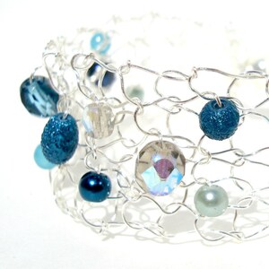 Handgemachtes Türkis Kristall Armband: Perlen Manschette Schmuck