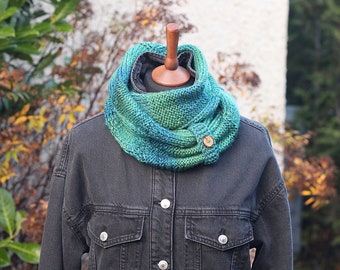SCARF, knitted infinity loop scarf, chunky green and blue marble women's button snood, cowl, gift for her