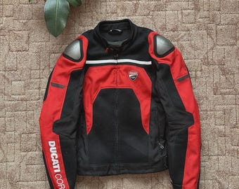 Chaqueta de malla para moto Ducati Racing para toda la temporada. Nueva chaqueta de motociclista Ducati Course. Equipamiento de conducción.