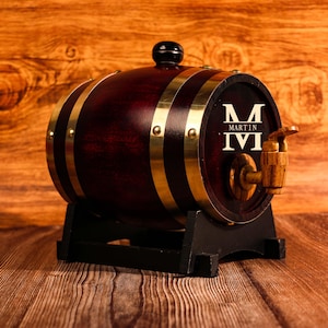 Personalized Engraved Whiskey Barrel Mini Wood Whiskey Barrel - Wedding Gift - Groomsmen Gift - Birthday Gift Wood Barrel Gift for Him