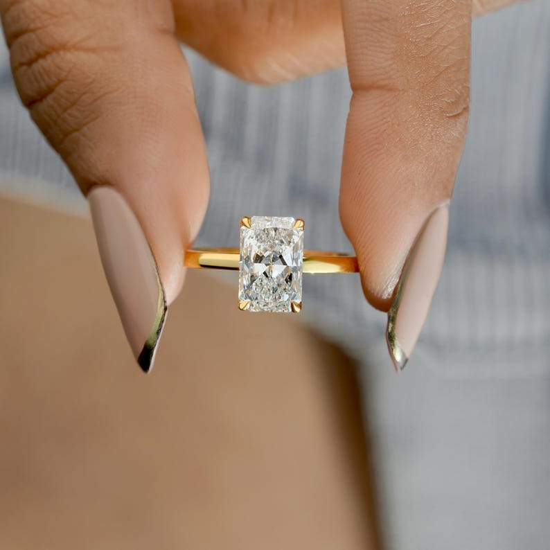 Radiant Cut Lab Grown Diamond Solitaire Engagement Ring, 14k Gold IGI ...