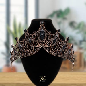 Elegant Handmade Vintage Black Bridal Tiara – Gothic Princess Crown, Trendy Wedding Headpiece, Perfect for Halloween & Special Occasions