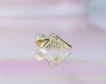 14K ソリッド ゴールド ガン フラット バック イヤリング | 本物のゴールド ピストル コンク イヤリング、ヘリックス & トラガス ピアス、軟骨、耳ピアス、フラット バック スタッド
