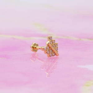 14K Solid Gold Three Arrows Flat Back Earring | Real Gold Triple Arrows Conch Earring, Helix Tragus Piercing, Cartilage, Ear Piercing, Studs