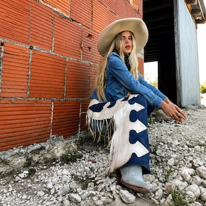 Western Leather Chaps Women, Fringe Cowboy Chaps, Blue & Ivory Rodeo Chaps, Cowgirl Riding Chaps, Handmade Leather Chinks