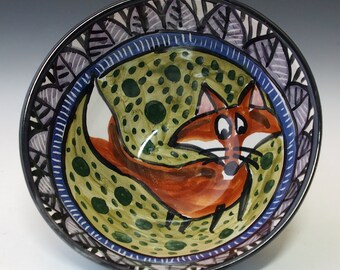 Brown Fox Pottery Medium Serving Bowl for Cereal, Pasta, Salad or Soup - Handmade Majolica - Woodland Animals