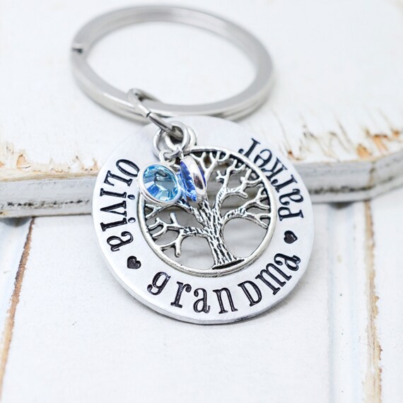 Gift for Grandma,  Grandmas Gift Ideas, Grandmothers Gift, Personalized Grandma Keychain, Grandma Key Chain, Grandmother Key Chain, Mom Gift