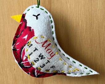 Adorno del pájaro de mayo - Regalo bordado a mano