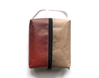 Repurposed Vinyl Banner DOPP Kit: Travel Shaving Bag