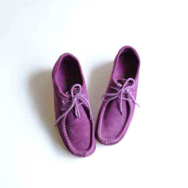 Suede Wallabees Size 8  //  Chukka Shoes  //  SPRING FLINGS