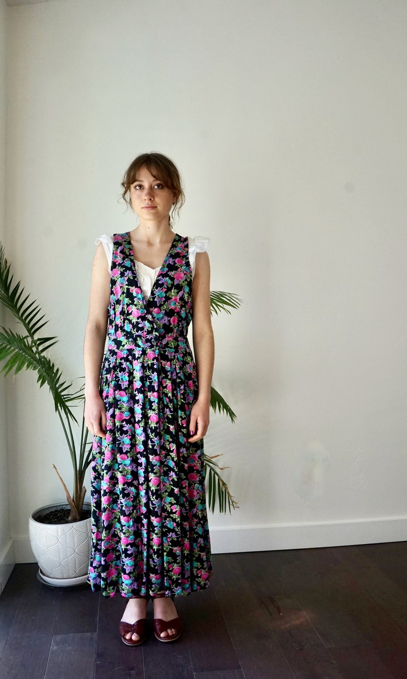 FLORAL OVERALL Dress with Pockets . Vintage 90s Sleeveless Dress . Womens Grunge Jumper Dress image 4