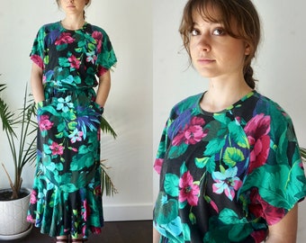 TROPICAL FLORAL Dress . Vintage 80s Maxi Dress . Black Knit Dress