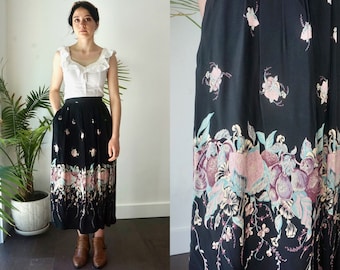 FLORAL MIDI Skirt with Pockets . Vintage 80s Black Pleated Skirt .  Modest Church Skirt