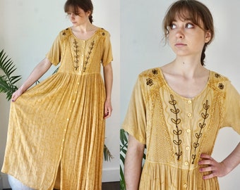 EMBROIDERED BOHO Dress . Vintage 80s Gauze Maxi Dress . Button Up Duster  Dress
