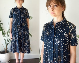 Blue KNIT POLO Dress . Vintage 70s NAVY Blue Polka Dot Dress . Short Sleeve Womens Dress . Maternity ShirtDress with pockets