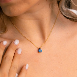 Dainty Sapphire Necklace, Teardrop Sapphire Pendant Necklace, September Birthstone Necklace, Blue Sapphire Charm Necklace, Gemstone Jewelry