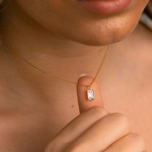 Baguette Diamond Necklace, Solitaire Necklace, Dainty Diamond Pendant, Rectangle Diamond Necklace, Emerald Cut Diamond, Gift for Her