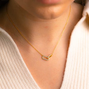Linked Pendant Necklace, Pave Necklace, Interlocking Diamond Necklace, Dainty Crystal Jewelry, Gift for Her, Bridal Necklace, Bridal Jewelry