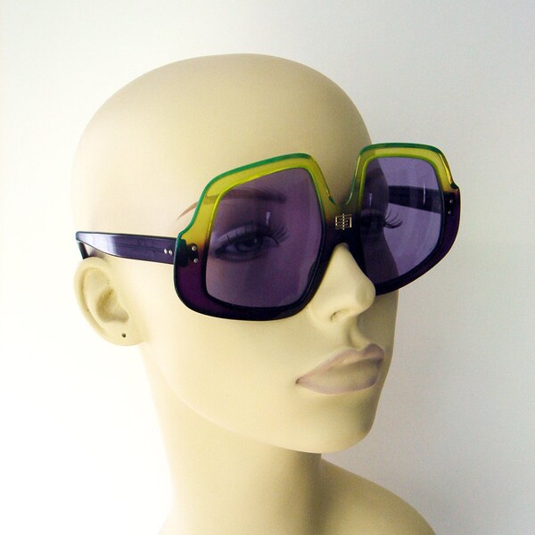 Reserved for L.L. - Vintage Emilio Pucci Two Tone Sunglasses 1970s - Made in France - Purple Green - Designer Eyeware Signed Emilio Pucci