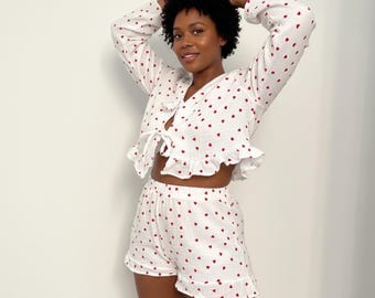 Witte mousseline pyjama met hartprint, zachte katoenen loungewear, gekreukte katoenen nachtkleding
