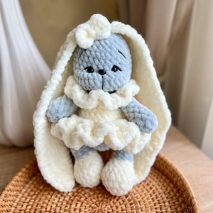 Amigurumi Crochet Plush Rabbit - Amigurumi Plushie Rabbit - Kawaii Plush Hase - Handmade Crochet Bunny Gift for Kids and Adults