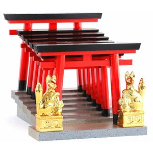 Shinto Torii Gate Fushimi Inari Shrine Red Torii Eight Gates with Gold Fox