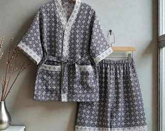 Women’s Kimono Pyjama Set, Floral Lounge Set with Robe and Shorts, Grey Pj Set, Soft Sleepwear Gift for Her, Comfy Homewear Set for Women