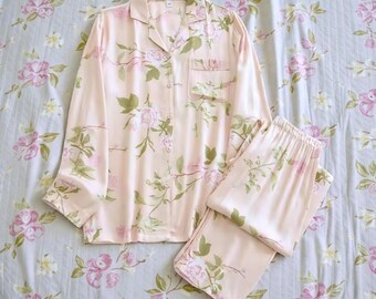 Women's Comfy Long-Sleeved Viscose Cotton Trouser Suit, Sakura Print Sleepwear Set, Comfortable Loungewear for Her