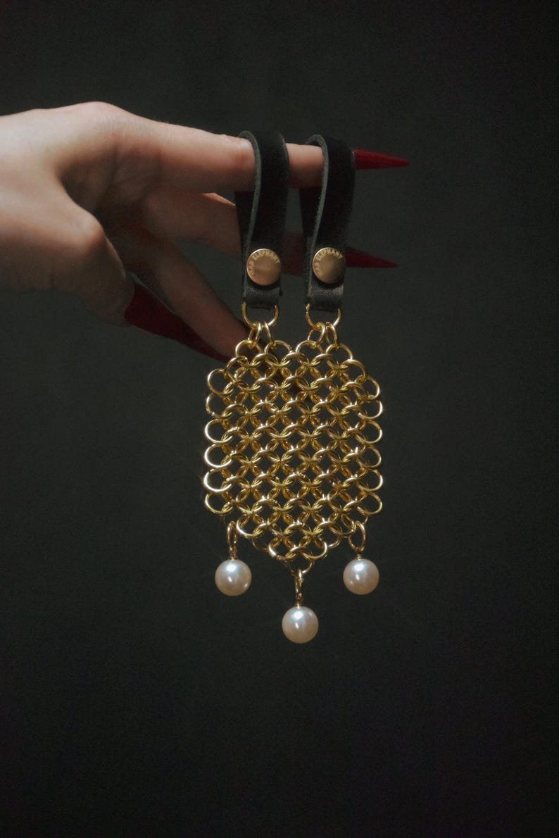 CHAINVEIL Gold: Golden Chainmail Belt Chatelaine Bag Decoration ...