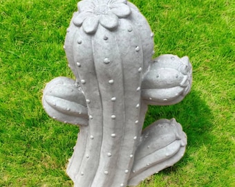 Cactus statue, Stone cactus, Lawn decoration, Yard art, Cement figurine, Cactus with flower, Desert cactus, Garden gift, Concrete, size "15