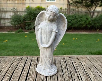 Lladro Flowers of Peace 1867 RARE Angel Girl Basket Dove Piece