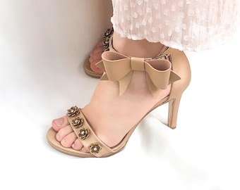 Beige Women Shoes with Gold Stone Band-Chic Bow for Shoes, Bridal Women&#39;s Heels, Unique Wedding Sandals, High Heel, Party Shoes