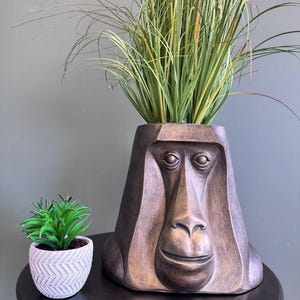Antique Gold Monkey Head Planter – Decorative Home Accent