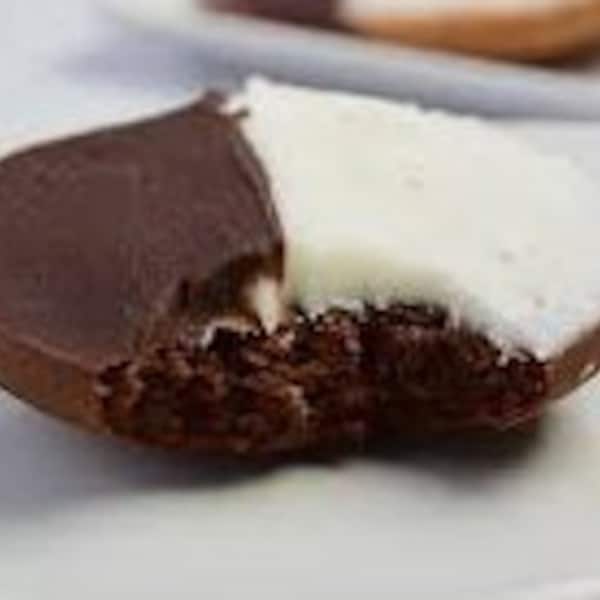 2 lbs Half Moon Cookies, Chocolate and White Icing