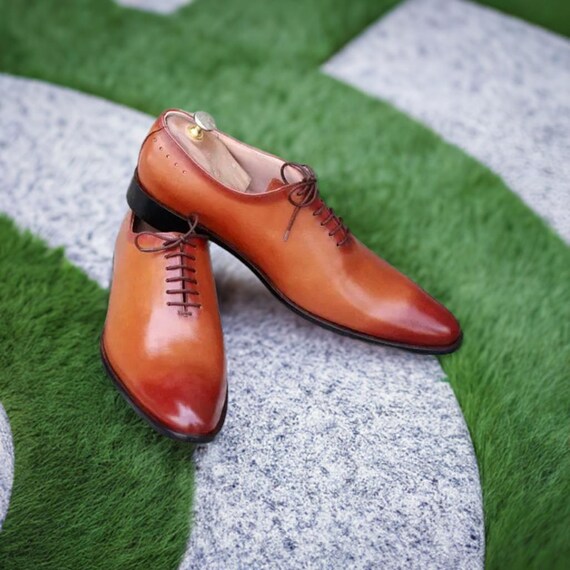 Tan Brown Leather Dress Shoes: Men's Formal Lace-Ups Tan Brown Leather Dress Shoes: Men's Formal Lace-Ups