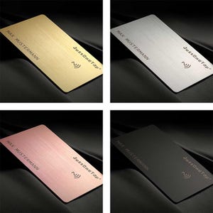 Personalisierbare NFC-Visitenkarte aus gebürstetem Edelstahl, Gold, Silber, Rosé und Schwarz