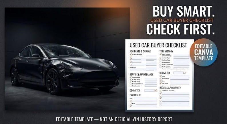 Puede incluir: Un sed&aacute;n negro se muestra junto a un documento de lista de verificaci&oacute;n para compradores de autos usados. El texto dice BUY SMART. USED CAR BUYER CHECKLIST. CHECK FIRST. e incluye secciones sobre accidentes, da&ntilde;os, historial y mantenimiento.