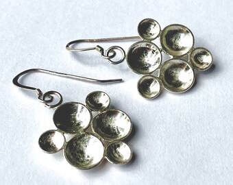 Sterling silver disc drop earrings, Hallmarked in Edinburgh