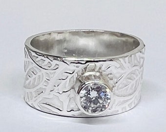 Sterling silver embossed print ring with 4mm white cz faceted stone, Hallmarked in Edinburgh