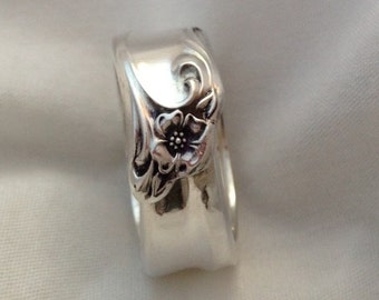 Spoon Ring, Gaiety 1961, Vintage Silverplate, Choose Your Size 6 to 12, Vintage Ring, Silverware Jewelry, Krizsilver