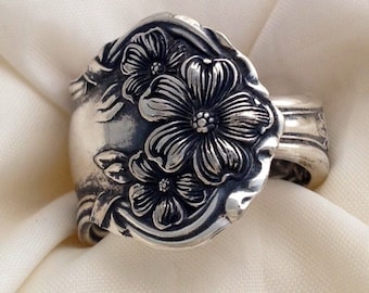 Spoon Ring,  "Arbutus" 1908,  Silverware Jewelry, Vintage Silverplate, Size 5 to 12 ChooseYour Size, Krizsilver