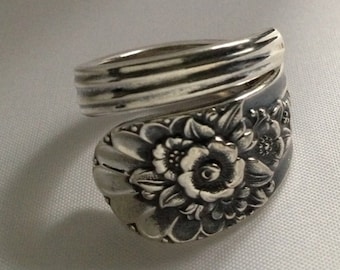 Spoon Ring, Jubilee 1953, Spiral Ring, Vintage Silverplate, Choose Your Size 6 to 12, Silverware Jewelry, Krizsilver