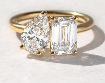 Anillo de compromiso "Toi Et Moi" con moissanita de corte esmeralda y pera, anillo de bodas de dos piedras para mujer, regalo de aniversario, anillo con un propósito para ella.