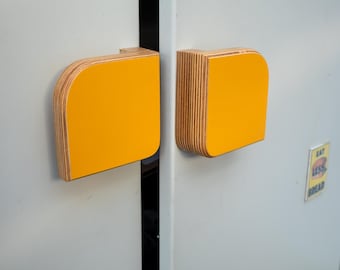 Stylish Mid-Century Modern Retro Handles | Handmade Curved Birch Ply Unique Cupboard/Wardrobe/ Kitchen Cabinet Pulls | Minimalist Home Decor