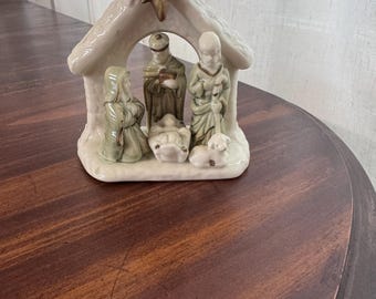 Presépio de Natal em miniatura de porcelana vintage da Kirklands